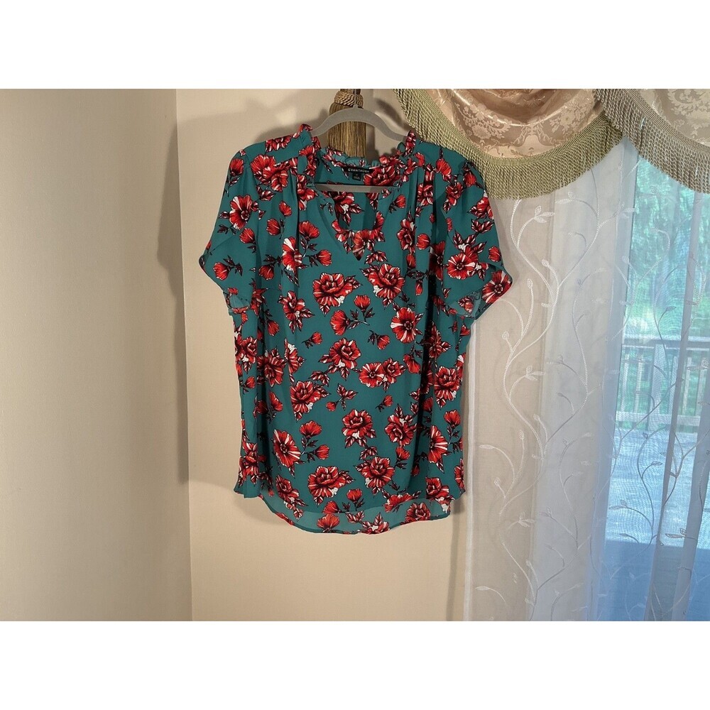 41 HAWTHORN Plus Size 2X womens top green pink Floral design, easy fit office - Picture 2 of 10
